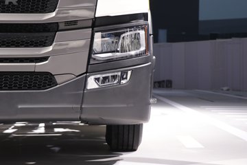 ˹��������500Rϵ�� ������ 12.7L���� 500���� 6X2R AMT�Զ���ǣ����ͼƬ