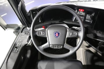 ˹��������500Rϵ�� ������ 12.7L���� 500���� 6X2R AMT�Զ���ǣ����ͼƬ