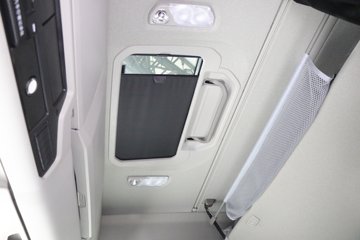 ˹��������500Rϵ�� ������ 12.7L���� 500���� 6X2R AMT�Զ���ǣ����ͼƬ