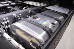 斯堪尼亚新500R系列 国产版 12.7L柴油 500马力 6X2R AMT自动档牵引车