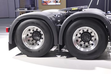 ˹��������500Rϵ�� ������ 12.7L���� 500���� 6X2R AMT�Զ���ǣ����ͼƬ