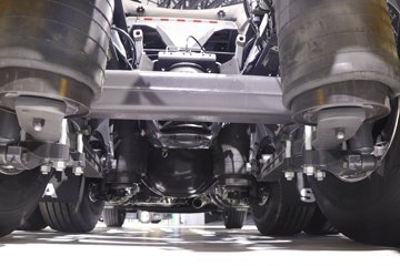 ˹��������500Rϵ�� ������ 12.7L���� 500���� 6X2R AMT�Զ���ǣ����ͼƬ