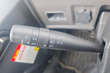 ����HOWO���� 2.5L���� 180���� �й�����10�� 4.15�׵��Ų�դʽ�ῨͼƬ