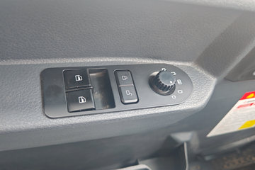 ����HOWO���� 2.5L���� 180���� �й�����10�� 4.15�׵��Ų�դʽ�ῨͼƬ