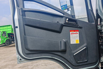 ����HOWO���� 2.5L���� 180���� �й�����10�� 4.15�׵��Ų�դʽ�ῨͼƬ