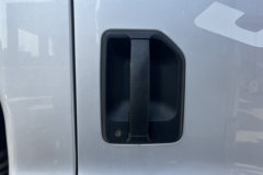 解放J6F 3.2L柴油 180马力 法士特8档 5.16米单排厢式载货车