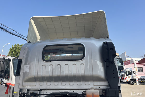 一汽解放轻卡 载货车 J6F优惠促销活动