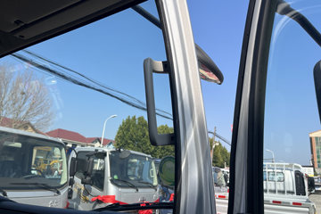 ���J6F 3.2L���� 180���� ��ʿ��8�� 5.16�׵�����ʽ�ػ���ͼƬ