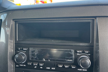 ���J6F 3.2L���� 180���� ��ʿ��8�� 5.16�׵�����ʽ�ػ���ͼƬ