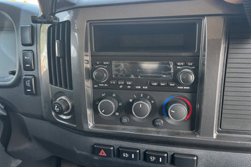 ���J6F 3.2L���� 180���� ��ʿ��8�� 5.16�׵�����ʽ�ػ���ͼƬ