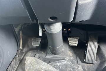 ���J6F 3.2L���� 180���� ��ʿ��8�� 5.16�׵�����ʽ�ػ���ͼƬ