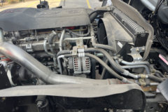 解放J6F 3.2L柴油 180马力 法士特8档 5.16米单排厢式载货车