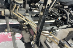 解放J6F 3.2L柴油 180马力 法士特8档 5.16米单排厢式载货车