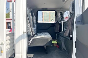 ��Ż�VR 2.2L���� 140���� ������5�� 3.2��˫�������ῨͼƬ