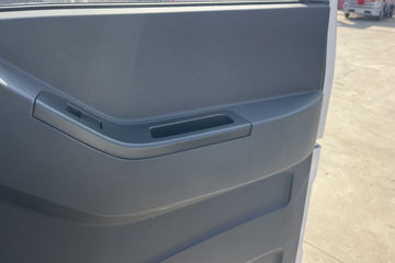 ��Ż�VR 2.2L���� 140���� ������5�� 3.2��˫�������ῨͼƬ