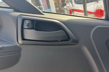 ��Ż�VR 2.2L���� 140���� ������5�� 3.2��˫�������ῨͼƬ