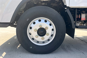 ��Ż�VR 2.2L���� 140���� ������5�� 3.2��˫�������ῨͼƬ