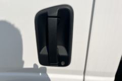 解放虎VR 2.3L柴油 142马力 万里扬5档 4.2米单排栏板轻卡