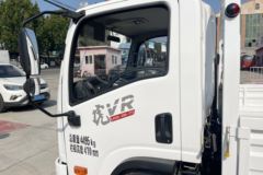 解放虎VR 2.3L柴油 142马力 万里扬5档 4.2米单排栏板轻卡