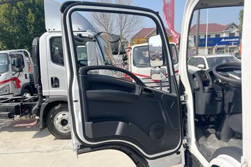 ��Ż�VR 2.3L���� 142���� ������5�� 4.2�׵��������ῨͼƬ