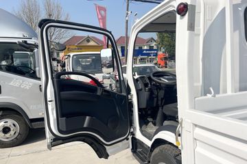 ��Ż�VR 2.3L���� 142���� ������5�� 4.2�׵��������ῨͼƬ
