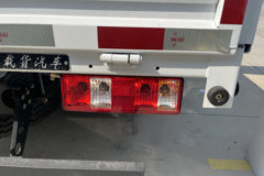 解放虎VR 2.3L柴油 142马力 万里扬5档 4.2米单排栏板轻卡