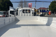 解放虎VR 2.3L柴油 142马力 万里扬5档 4.2米单排栏板轻卡