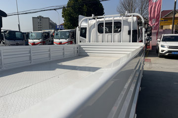 ��Ż�VR 2.3L���� 142���� ������5�� 4.2�׵��������ῨͼƬ