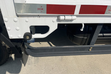 ��Ż�VR 2.3L���� 142���� ������5�� 4.2�׵��������ῨͼƬ