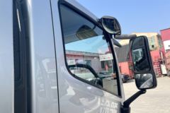 解放领途 2.4L柴油 180马力 法士特8档 4.2米单排栏板轻卡 解放领途 2.4L柴油 180马力 法士特8档 4.2米单排栏板轻卡