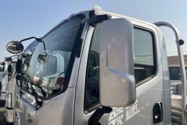 领途&nbsp;载货车外观                                                图片