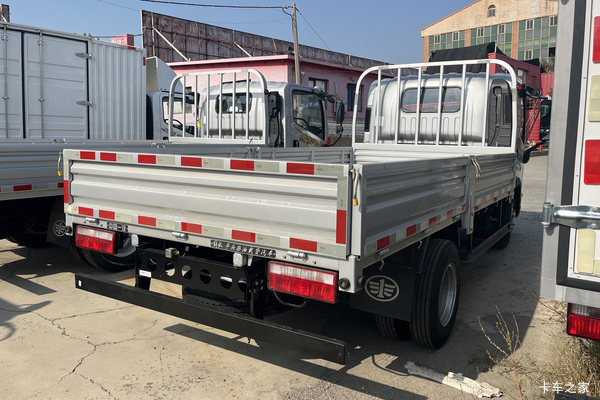 新车到店 无锡市领途载货车仅需8.78万元