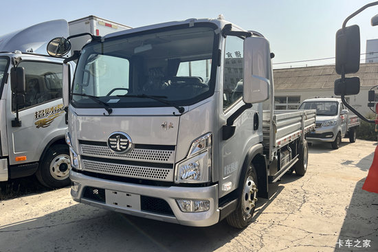 �����; 2.4L���� 180���� ��ʿ��8�� 4.2�׵��������Ῠ