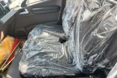 解放领途 2.4L柴油 180马力 法士特8档 4.2米单排栏板轻卡 解放领途 2.4L柴油 180马力 法士特8档 4.2米单排栏板轻卡