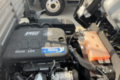 解放领途 2.4L柴油 180马力 法士特8档 4.2米单排栏板轻卡 解放领途 2.4L柴油 180马力 法士特8档 4.2米单排栏板轻卡