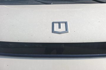 Զ�� ����F1E 2023�� 3.0T 3.05�׵��Ŵ��綯��ʽ΢��46.08kWhͼƬ