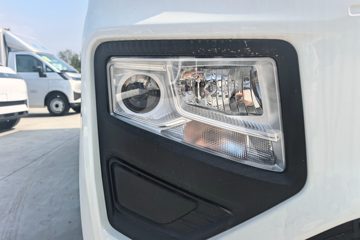 Զ�� ����F1E 2023�� 3.0T 3.05�׵��Ŵ��綯��ʽ΢��46.08kWhͼƬ