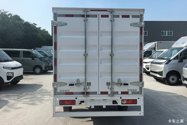 �������ж�������������F1E�綯�ػ������۴���ͣ�����0.5��