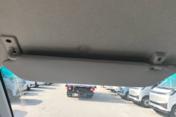 Զ�� ����F1E 2023�� 3.0T 3.05�׵��Ŵ��綯��ʽ΢��46.08kWhͼƬ