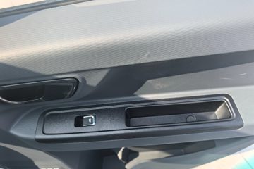 Զ�� ����F1E 2023�� 3.0T 3.05�׵��Ŵ��綯��ʽ΢��46.08kWhͼƬ