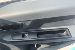 远程 星享F1E 2023款 3.0T 3.05米单排纯电动厢式微卡46.08kWh