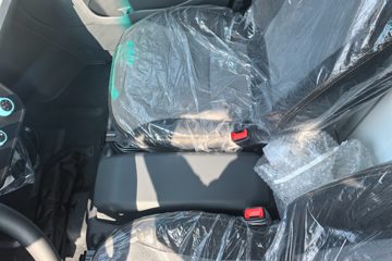 Զ�� ����F1E 2023�� 3.0T 3.05�׵��Ŵ��綯��ʽ΢��46.08kWhͼƬ