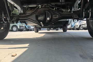 Զ�� ����F1E 2023�� 3.0T 3.05�׵��Ŵ��綯��ʽ΢��46.08kWhͼƬ