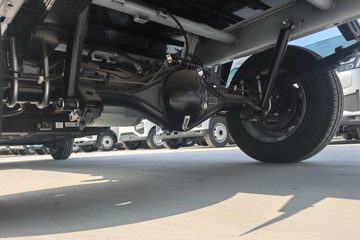 Զ�� ����F1E 2023�� 3.0T 3.05�׵��Ŵ��綯��ʽ΢��46.08kWhͼƬ