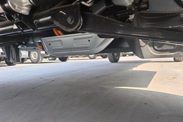 Զ�� ����F1E 2023�� 3.0T 3.05�׵��Ŵ��綯��ʽ΢��46.08kWhͼƬ