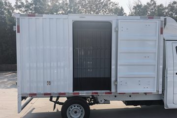 Զ�� ����F1E 2023�� 3.0T 3.05�׵��Ŵ��綯��ʽ΢��46.08kWhͼƬ