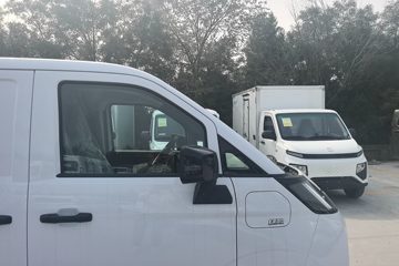 Զ�� ȫ������V7E 2025�� �ǻ۰� 2�� ���綯��ջ��� ��о51.4kWhͼƬ