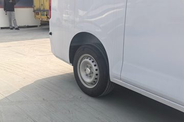 Զ�� ȫ������V7E 2025�� �ǻ۰� 2�� ���綯��ջ��� ��о51.4kWhͼƬ