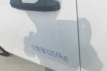 Զ�� ȫ������V7E 2025�� �ǻ۰� 2�� ���綯��ջ��� ��о51.4kWhͼƬ