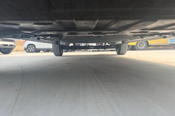 Զ�� ȫ������V7E 2025�� �ǻ۰� 2�� ���綯��ջ��� ��о51.4kWhͼƬ